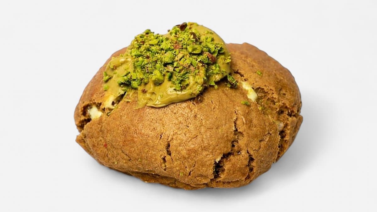 Crumble Pistachio Cookies cookie
